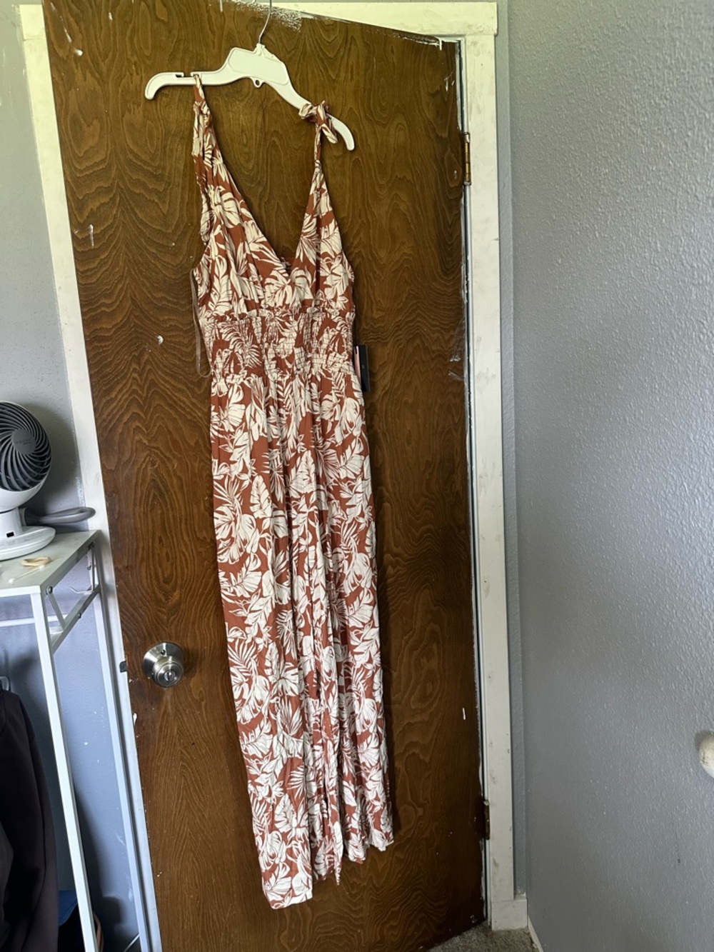 NWT Rust & White Tropical jumpsuit w/pockets Wide Flowy Legs Smocked Waist - Picture 2 of 8
